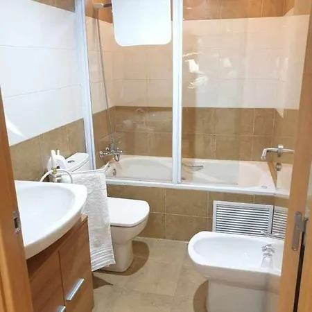 Centro Aparcamiento Gratuito Al Lado Del Pilar *