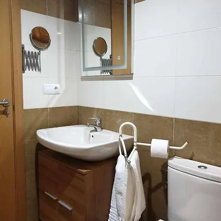 Centro Aparcamiento Gratuito Al Lado Del Pilar アパート *