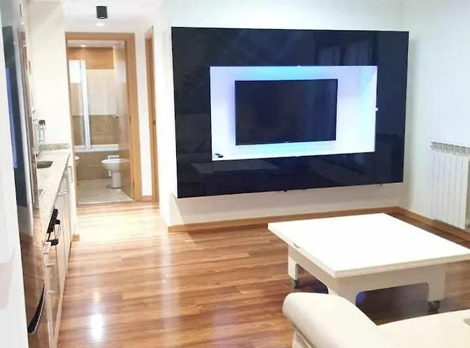 Centro Aparcamiento Gratuito Al Lado Del Pilar * Zaragoza